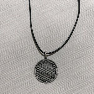 Bring Me The Horizon “Sempiternal” Pendant